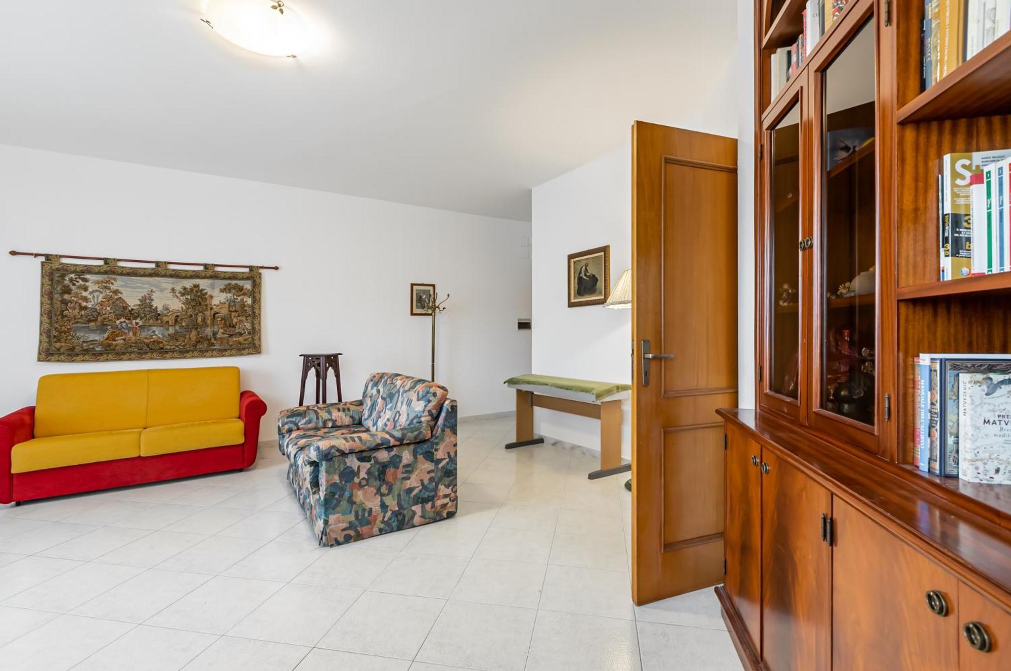 Palazzo Reale & Piazza Indipendenza Roomy Flat باليرمو المظهر الخارجي الصورة