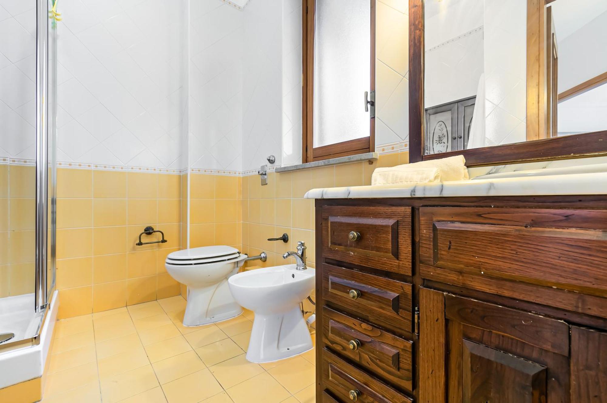Palazzo Reale & Piazza Indipendenza Roomy Flat باليرمو المظهر الخارجي الصورة